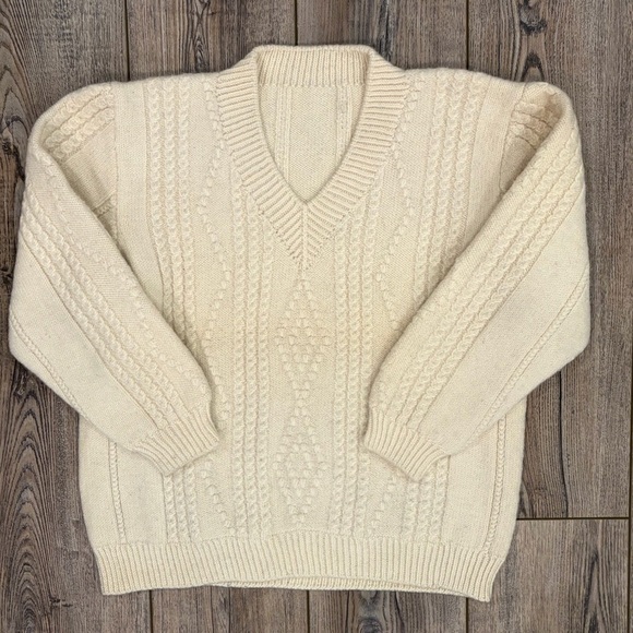 Handmade Sweaters - Handmade Cream Cable-Knit Wool Sweater • Heavy Chunky Knit • V-Neck